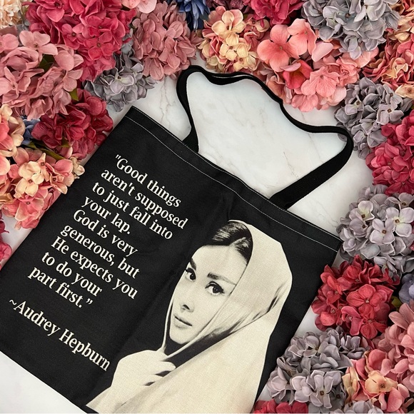 Eco-Friendly Iconic Audrey Hepburn Folding Tote Bag - Picture 4 of 15